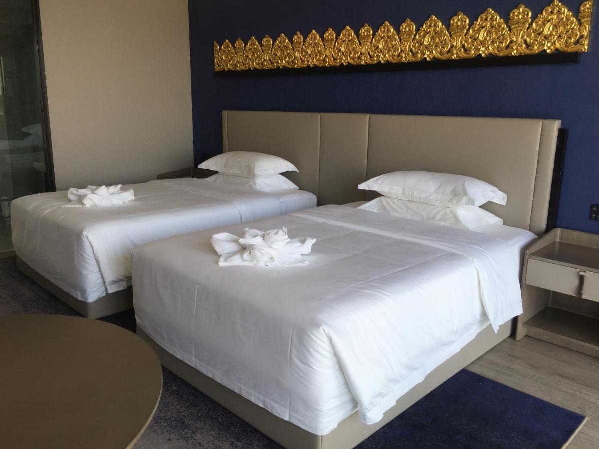 Tian Yi International Hotel 天艺国际酒店 Phnom Penh Exterior photo