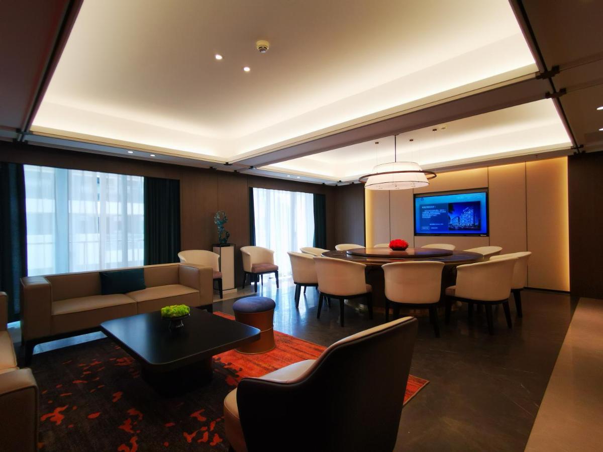 Tian Yi International Hotel 天艺国际酒店 Phnom Penh Exterior photo
