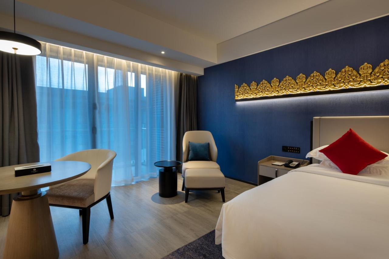 Tian Yi International Hotel 天艺国际酒店 Phnom Penh Exterior photo
